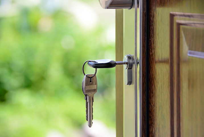A2B Locks are able to provide local locksmiths in Flitwick to repair your broken locks. 